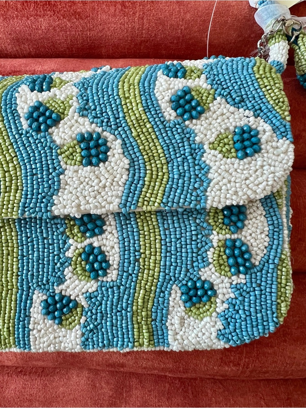 NWT Viral Blackberry Blueberry Beaded Blue & Green Shoulder Bag - Picture 3 of 11